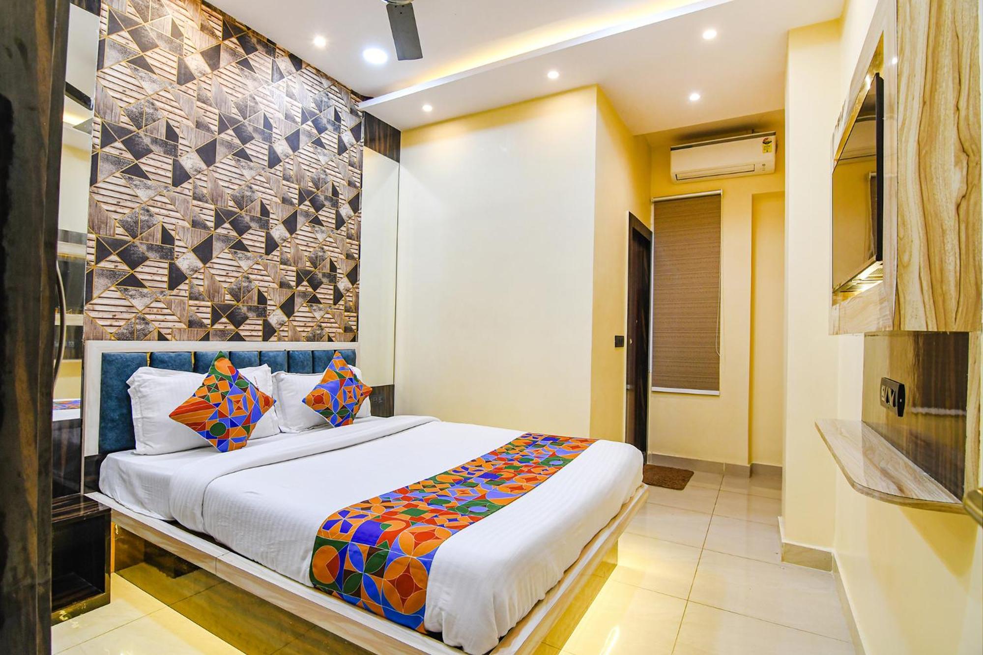 Fabhotel Royal Park Inn - Nr Eden Garden Stadium 콜카타 외부 사진